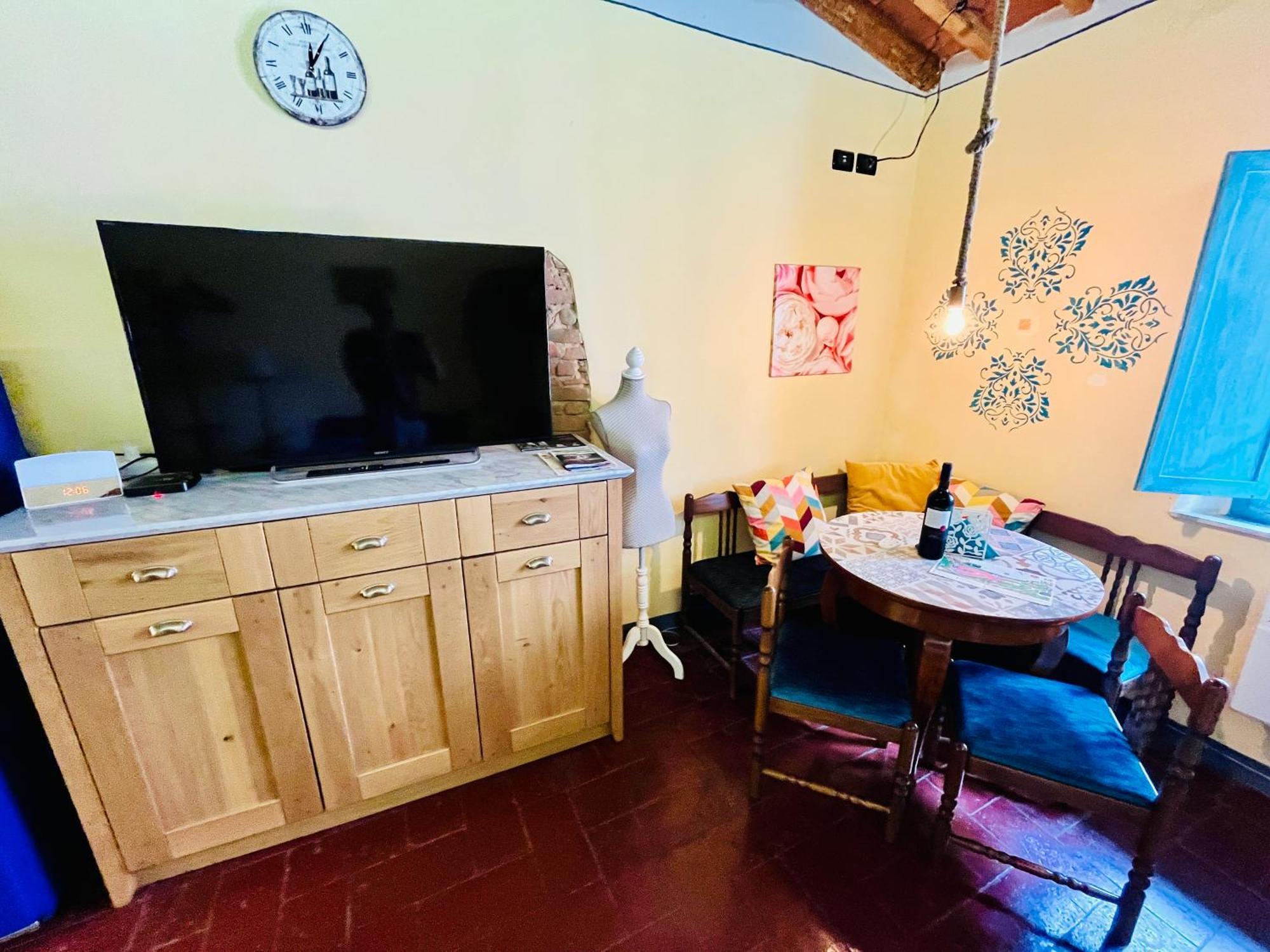 Turquoise Rose Apartment Peccioli Εξωτερικό φωτογραφία